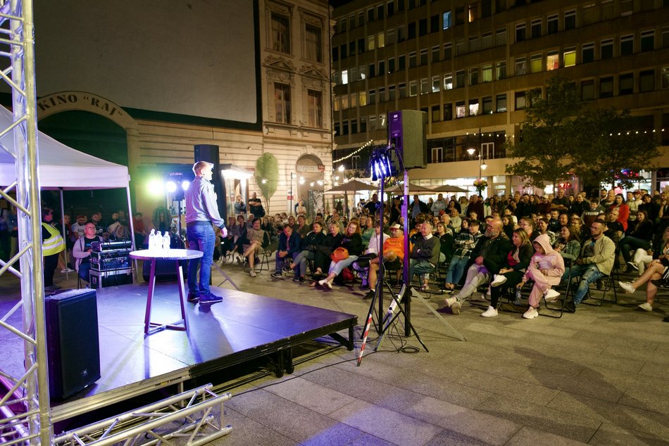 Stand up na Piotrkowskiej