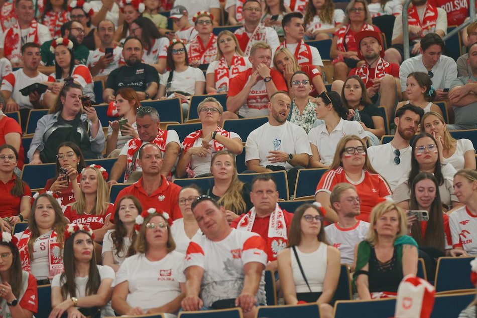 Łódź. Polska gra z Brazylią! Pełne trybuny w Atlas Arenie w Łodzi