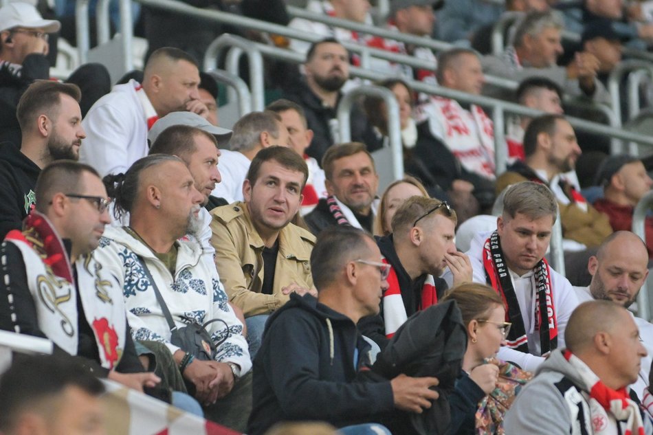 Kibice na meczu ŁKS Łódź z Polonią Warszawa. Byłeś/aś tam? Znajdź się w galerii!