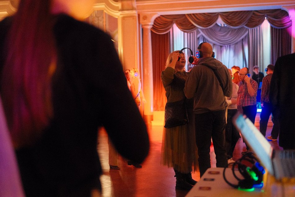 Łódź. Silent disco w Muzeum Miasta Łodzi. Wielkie świętowanie w Pałacu Poznańskich!