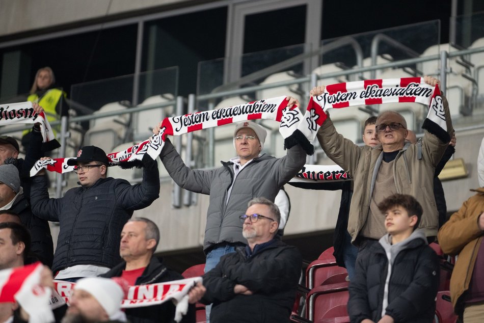 Kibice na meczu ŁKS Łódź z Miedzią Legnica. Odszukaj się w naszej galerii