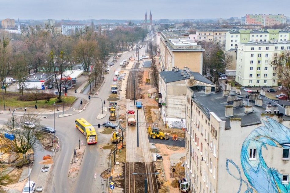 remont ulicy widziany z lotu ptaka