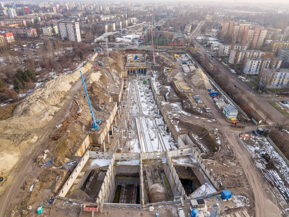 Łódź. Komory na Żubardziu znikają pod ziemią. Koniec prac coraz bliżej