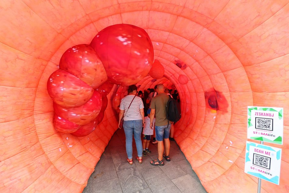 Łodzianie świętują 602. Urodziny Łodzi na Piotrkowskiej i placu Wolności