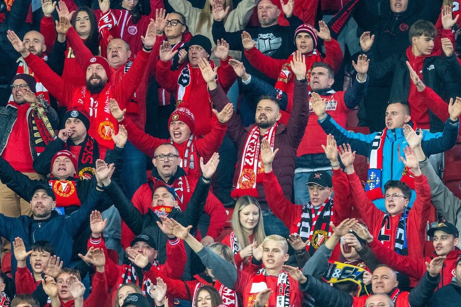 Kibice na meczu Widzewa Łódź z Radomiakiem Radom