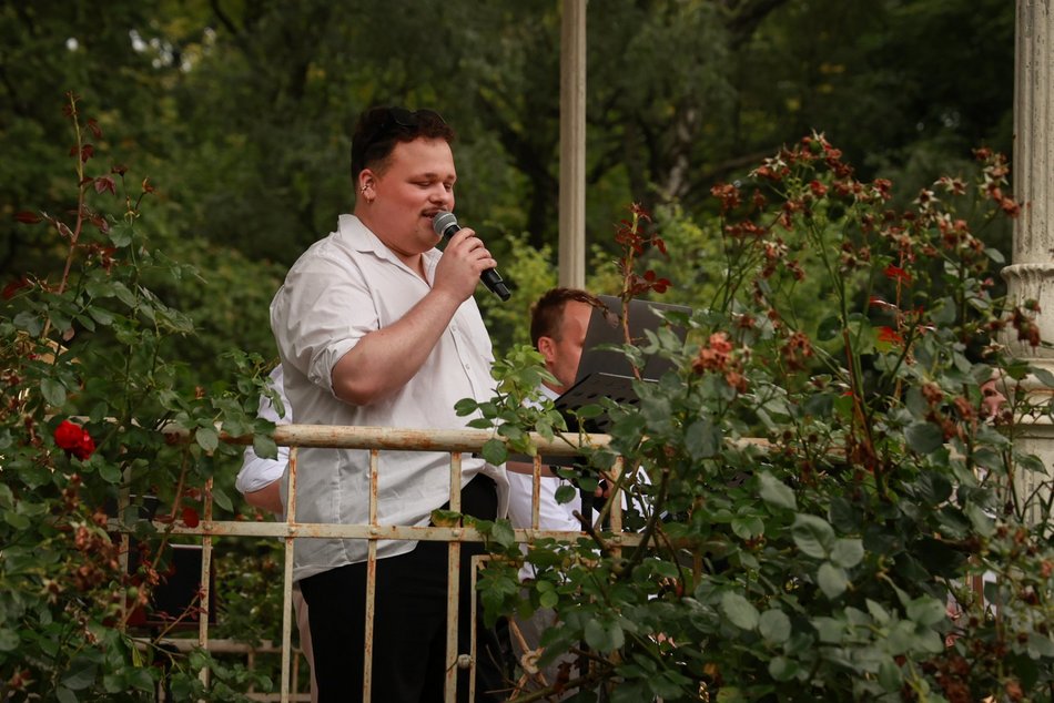 Łódź. Letnie Koncerty w Altanie. Filmowa muzyka w interpretacji zespołu Tripper Stompers