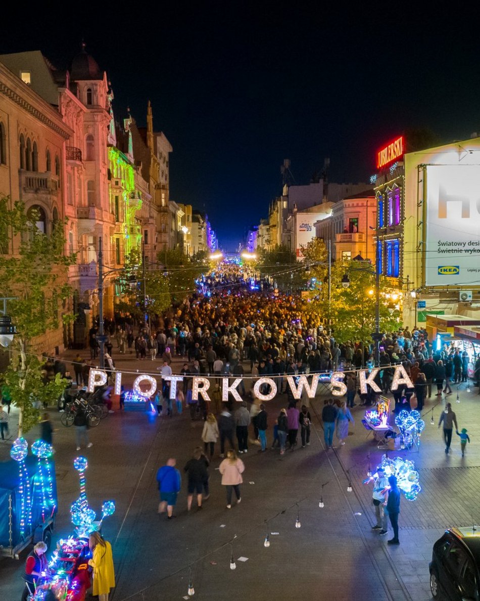 festiwal światła w Łodzi z lotu ptaka