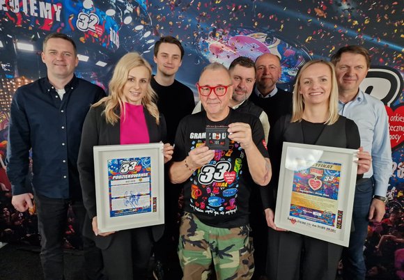 Łódź. Gigantyczne wsparcie od firmy BIO-GEN dla WOŚP 2026 Łódź! Aż 12 Złotych Serduszek!