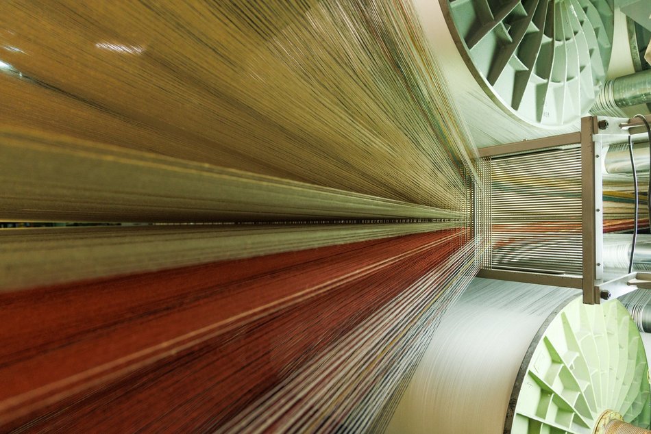 Łódź. Dywilan działa w Łodzi od 130 lat. Firma tworzy dywany i... murawy dla piłkarskich gigantów!