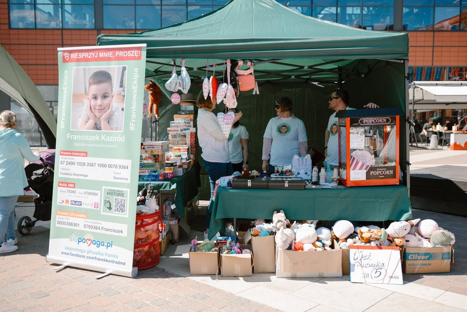 Łódź Miejski Dzień Zdrowia w Manufakturze. Nauka pierwszej pomocy, gry, zabawy, eksperci i więcej