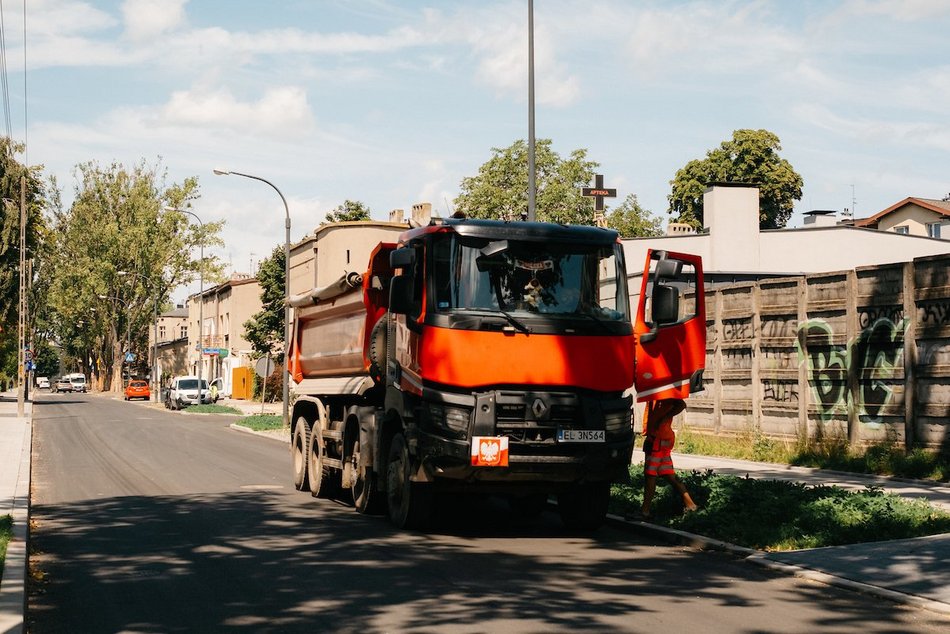 Łódź. Remont Tuszyńskiej w Łodzi coraz bliżej końca. Niebawem drugi etap prac