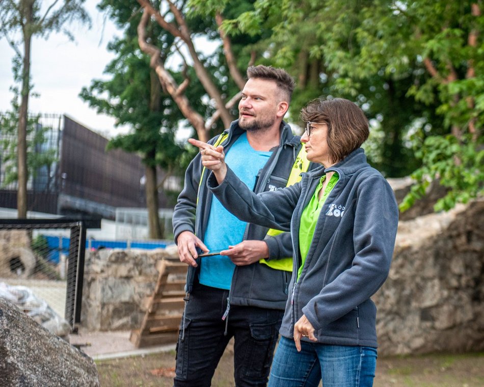 Opiekunka zwierząt z Orientarium Zoo Łódź