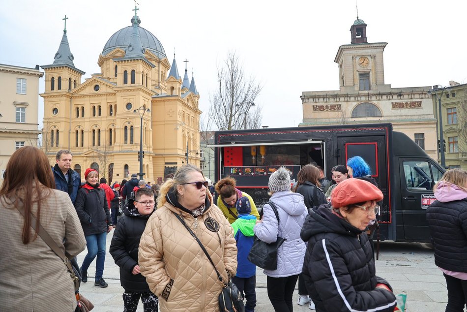 Plac Wolności otwarty