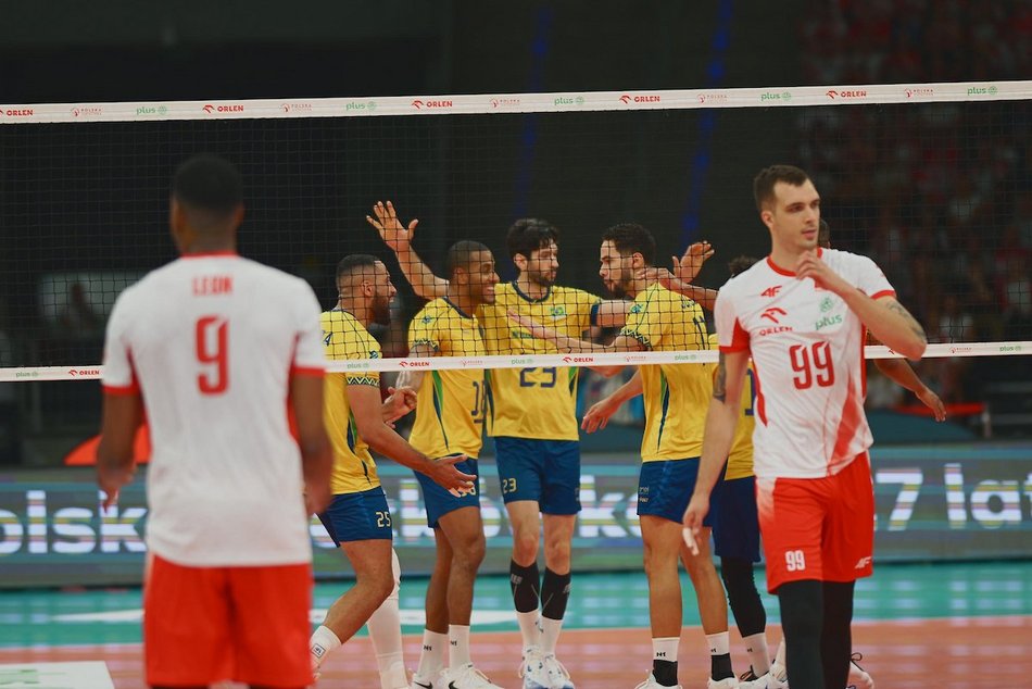 Łódź. Polska gra z Brazylią! Pełne trybuny w Atlas Arenie w Łodzi