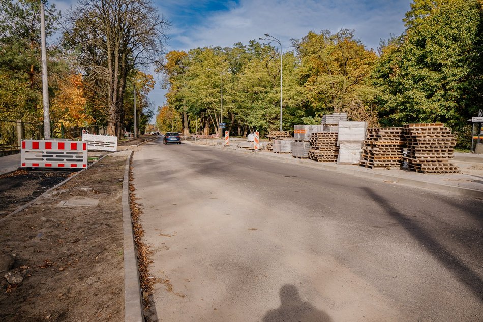 Remont Krakowskiej. Nowe chodniki i przystanki MPK Łódź