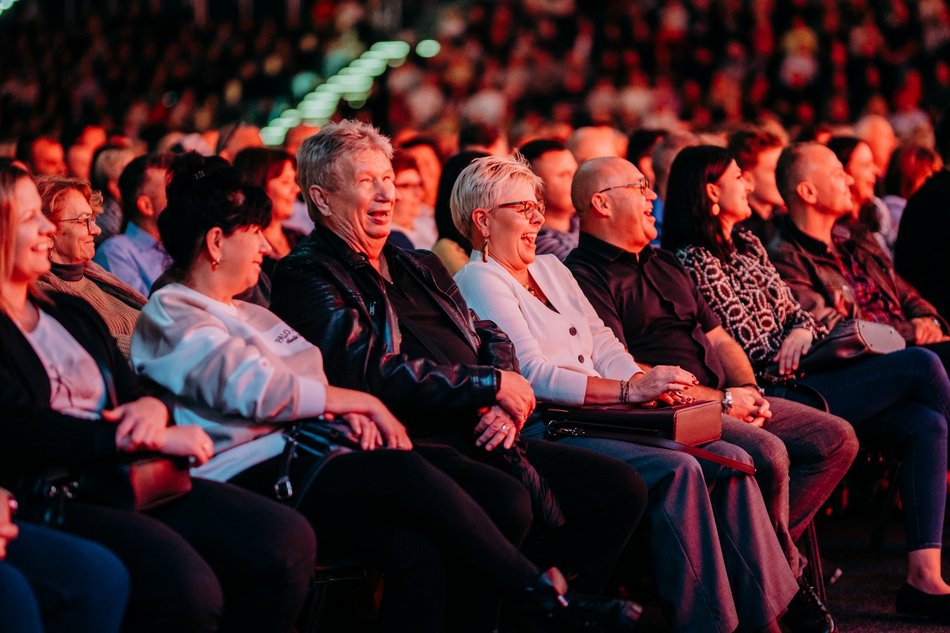 Łódź. Kabaret Neo-Nówka w Sport Arenie