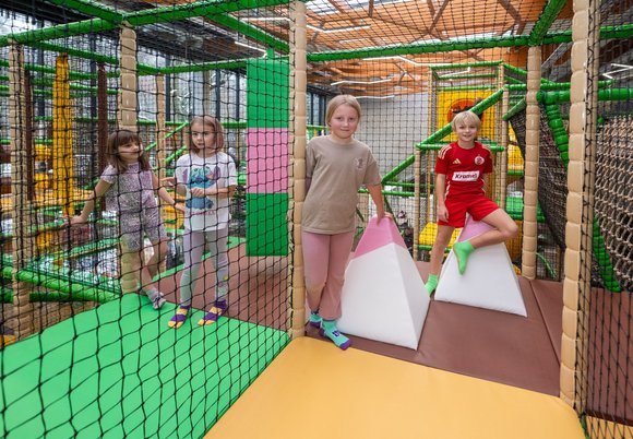 Łódź. Ruszyły zapisy na ferie zimowe 2026 w Łodzi w Orientarium Zoo Łódź. Poznaj szczegóły!