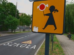 Łódź. Ulice Łodzi gotowe na nowy rok szkolny. Odświeżone oznakowania, akcje edukacyjne i nowe znaki