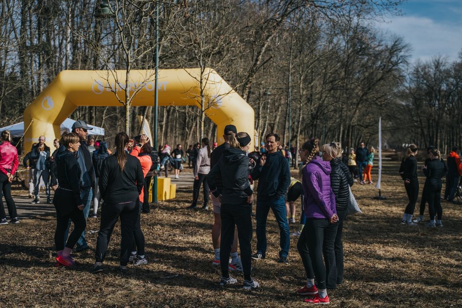 Łódź. Biegowy Dzień Kobiet 2026 w Parku na Zdrowiu w Łodzi. Odszukaj się na zdjęciach!