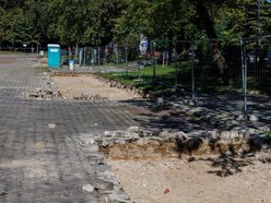 Łódź. Zieleń otoczy halę MOSiR w Łodzi. Kolejne odbetonowanie w mieście