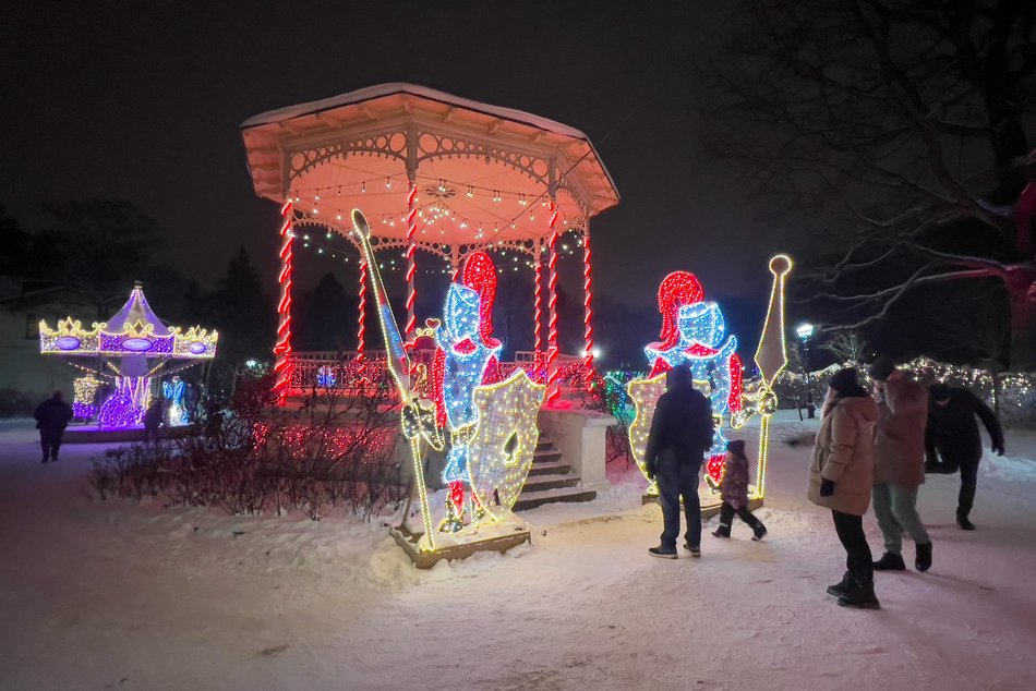 Park Miliona Świateł у зимовій версії! Присипаний снігом, він виглядає неймовірно