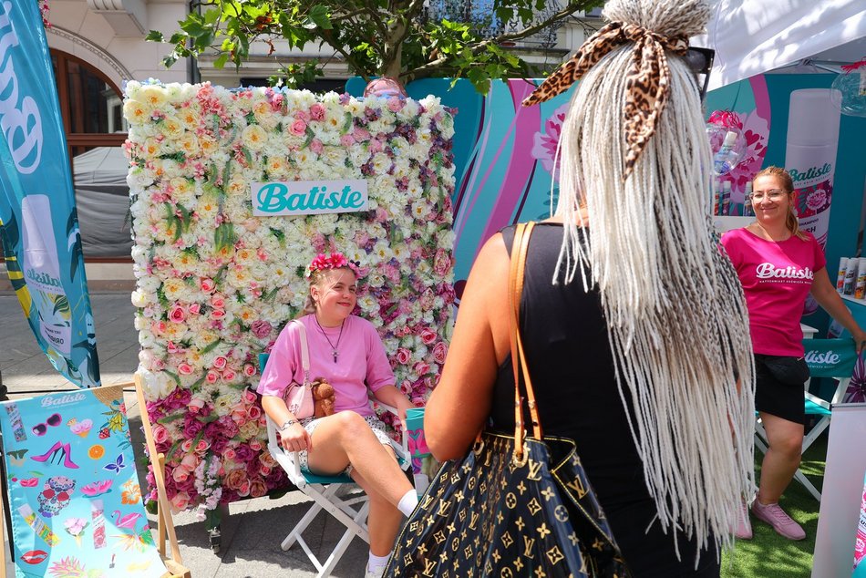 Łodzianie świętują 602. Urodziny Łodzi na Piotrkowskiej i placu Wolności