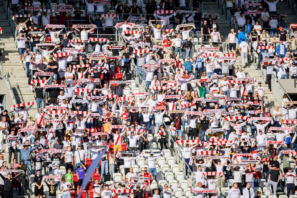 Łódź. Kibice na meczu ŁKS Łódź ze Zniczem Pruszków. Byłeś? Odszukaj się w galerii