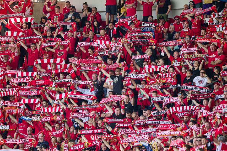 Kibice na meczu Widzewa Łódź
