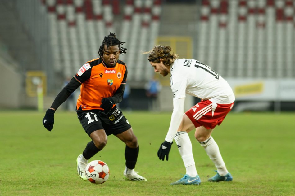 Łódź. Król pokonał rycerzy. ŁKS Łódź znowu nie podołał Chrobremu Głogów