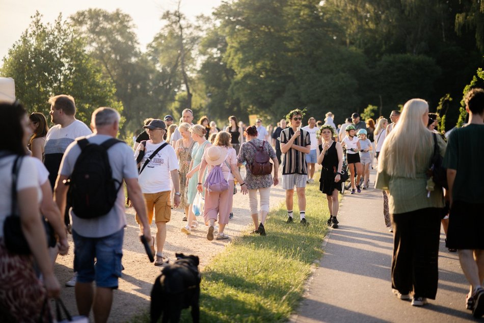 Łódź. Noc Kupały na Stawach Stefańskiego w Łodzi