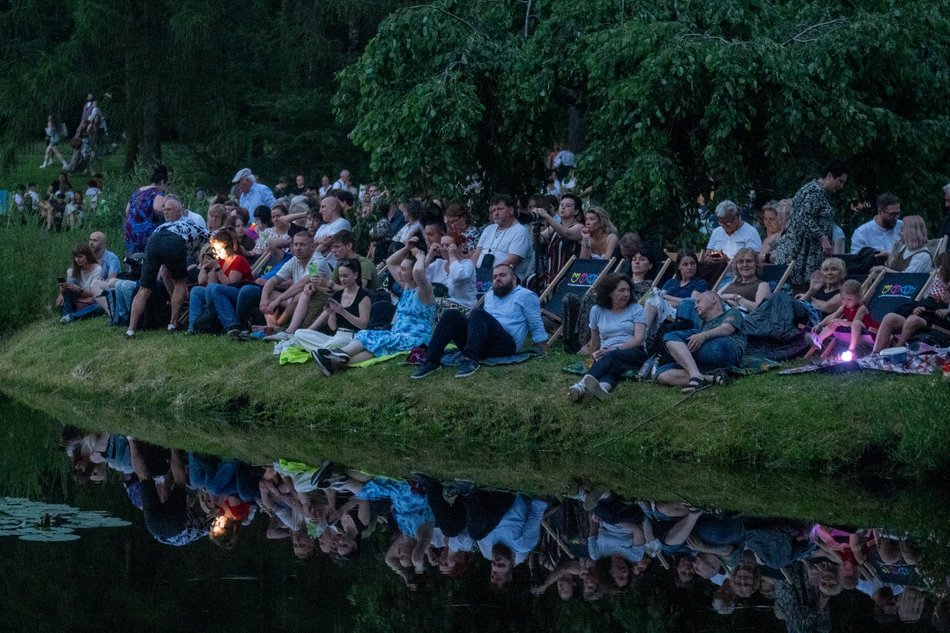 Łódź. Noc Świętojańska w Ogrodzie Botanicznym w Łodzi
