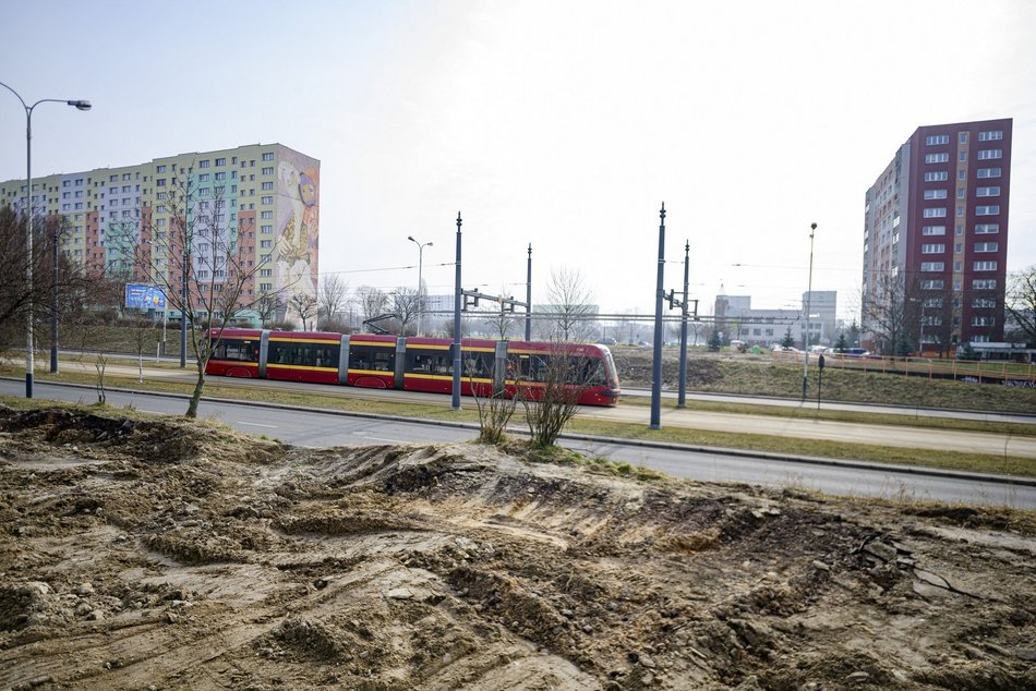Łódź. Nowe kładki nad trasą W–Z