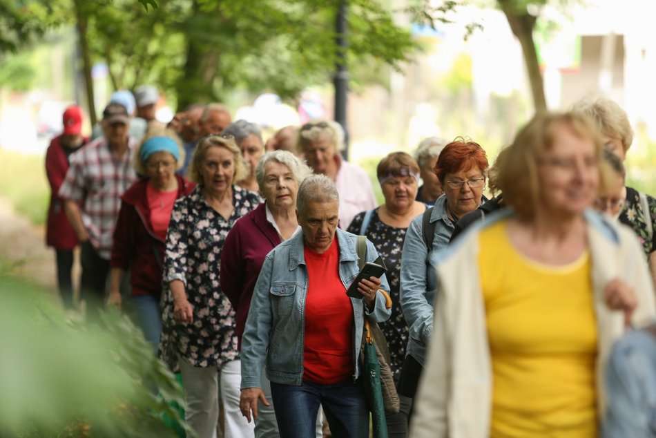 Łódź. Kolejny spacer z Zieloną Łodzią. Fani międzywojennej architektury będą zachwyceni!