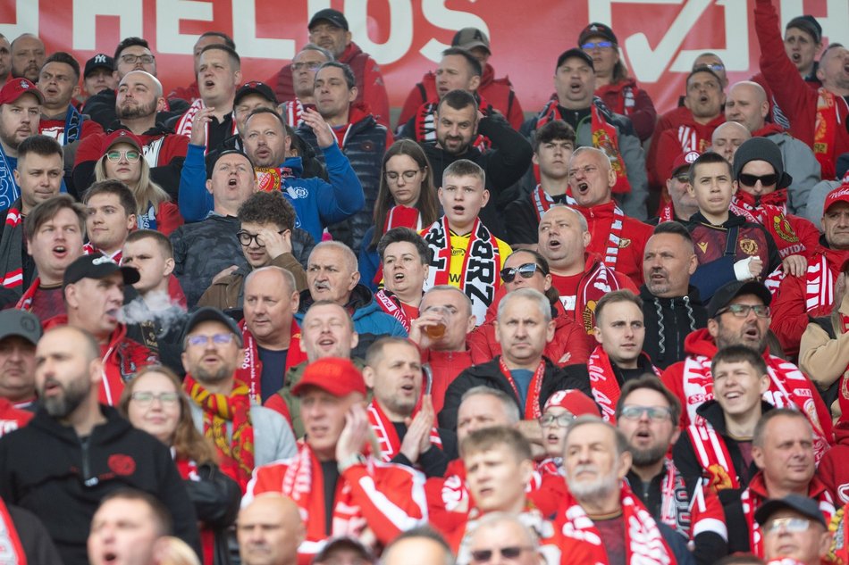 Łódź. Kibice na meczu Widzew Łódź - Lechia Gdańsk. Byłeś/aś? Znajdź się na trybunach!