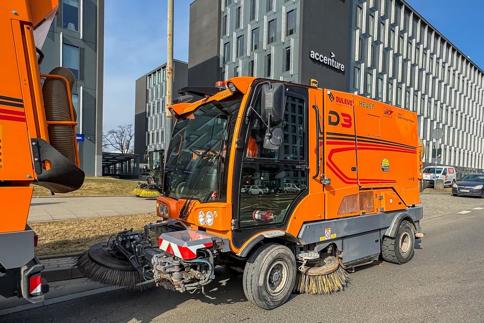 Wielkie sprzątanie Łodzi po zimie rozpoczęte. Gdzie spotkamy ekipy porządkowe?
