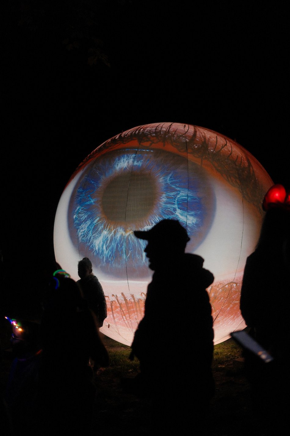 Byliście już w parku Sienkiewicza? Bajkowy świat Light Move Festival 2025 Łódź [ZDJĘCIA]