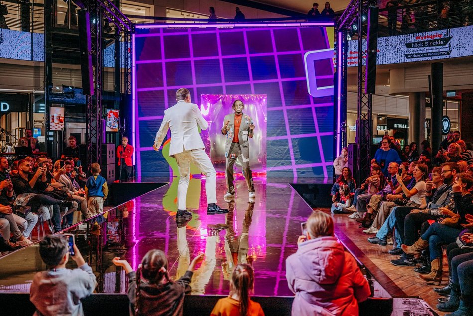 Łódź. Manufaktura Fashion Week w Łodzi. Kolekcja Jarosława Ewerta, koncert Andrzeja Piasecznego i więcej