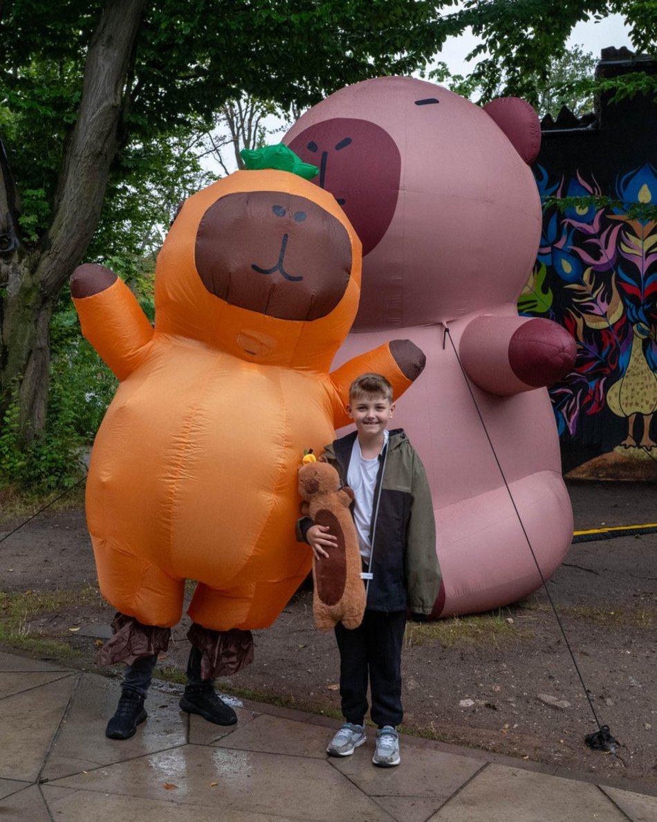 Łódź. Zlot Fanów Kapibary w Orientarium Zoo Łódź. Świetna frekwencja mimo niepogody