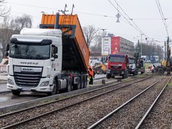 Remont Pabianickiej w Łodzi na finiszu. Kiedy drogowcy otworzą drugi pas?