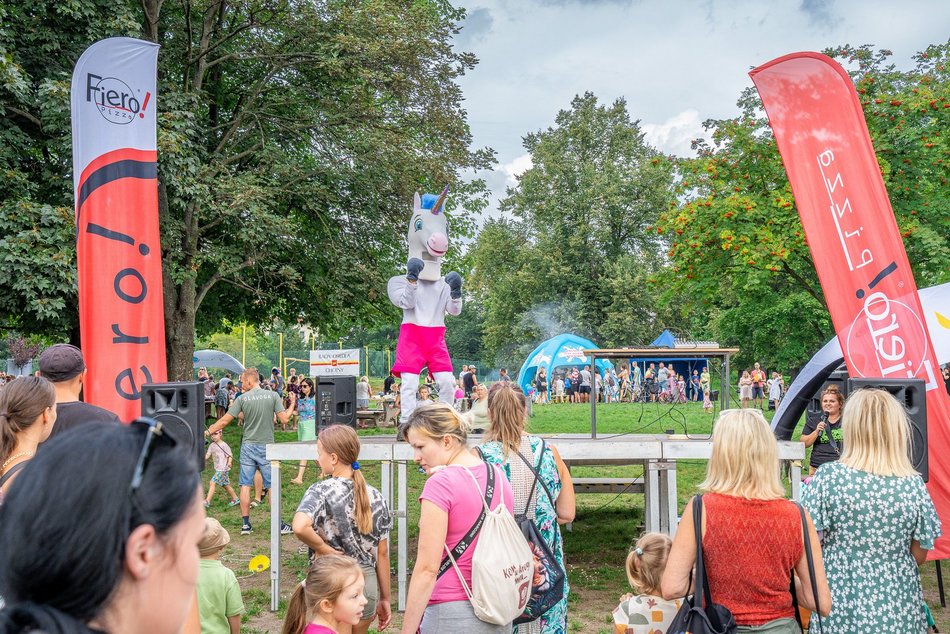 Piknik rodzinny na Stawach Jana