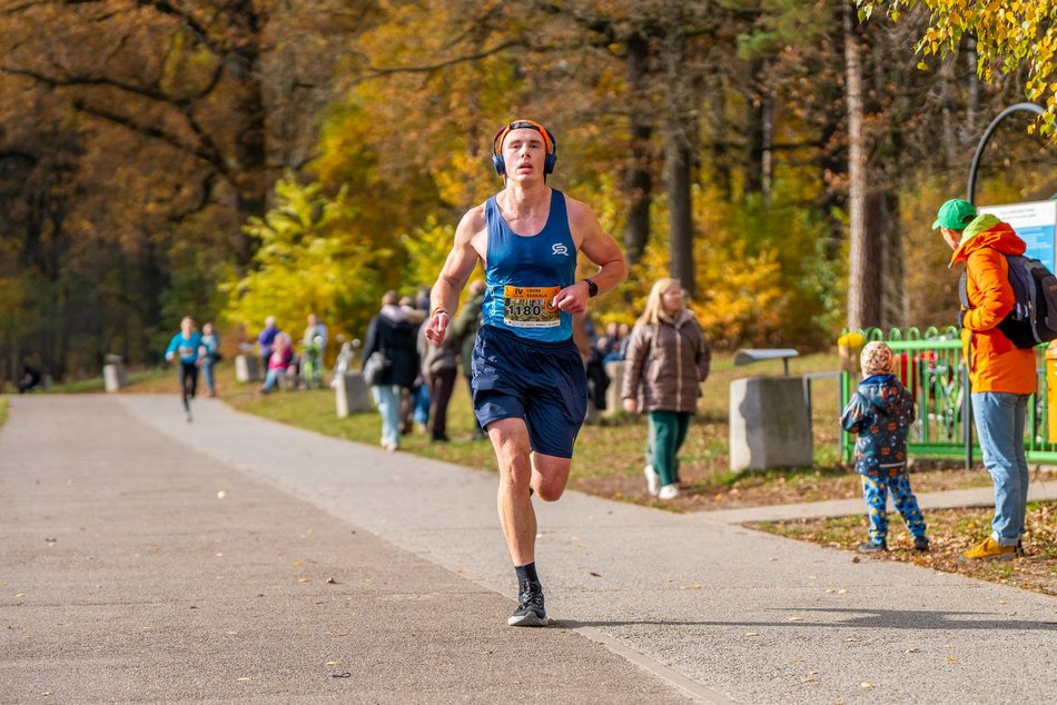 Łódź. Jesienny Festiwal Szakala w Łodzi. Brałeś/aś udział w biegu? Znajdź się na zdjęciach