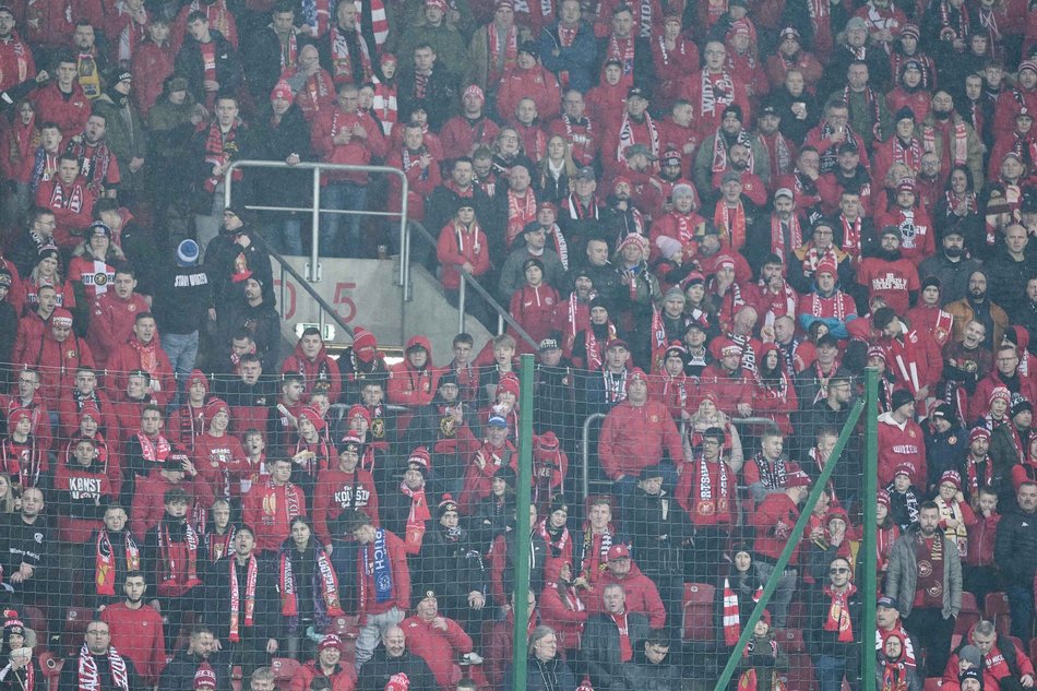Kibice na meczu Widzewa Łódź z Jagiellonią Białystok