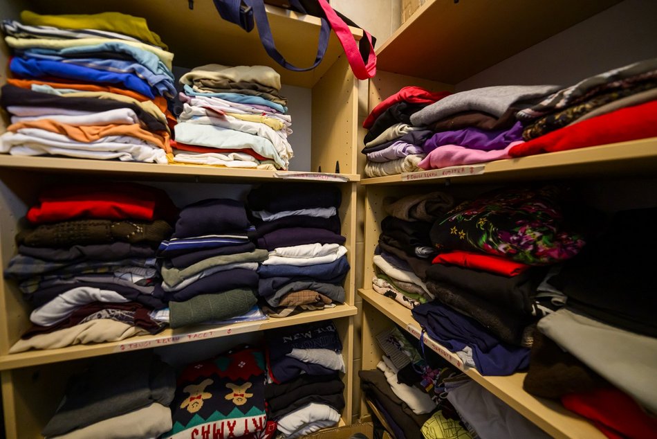 Łódź. Gdzie w Łodzi oddać niepotrzebne ubrania, buty i tekstylia? Daj im drugie życie i pomóż innym