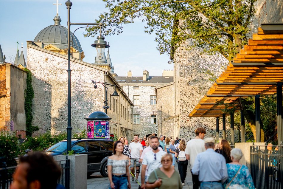 Łódź. Jazzowe Wtorki w Łodzi. Youth Jazz Band wystąpił w Pasażu Róży