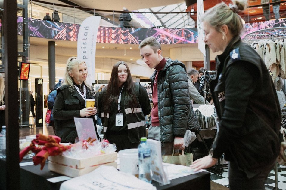 Łódź. Psi Targ w Manufakturze