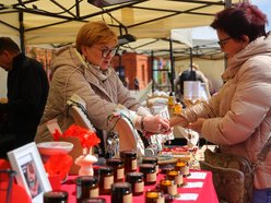 Łódź. Niedziela na targach rękodzieła w Manufakturze
