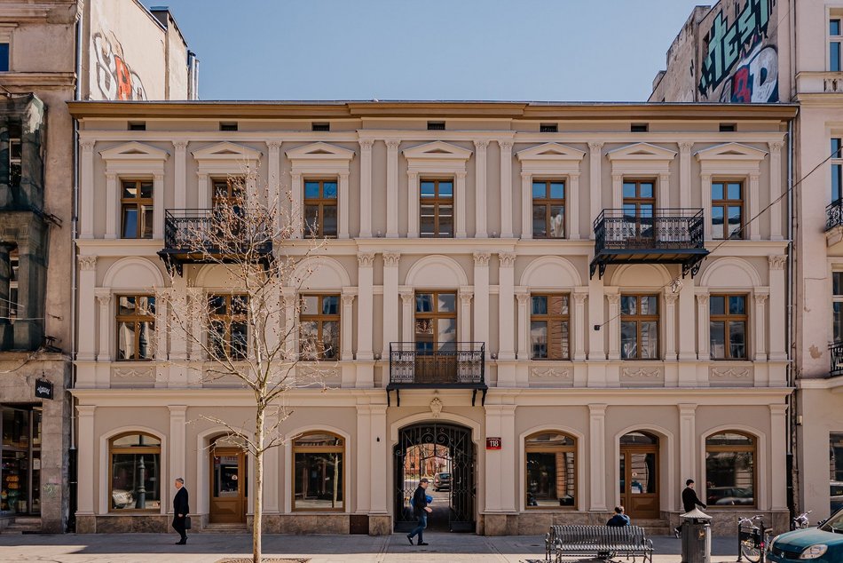 Łódź. Kamienica przy ul. Piotrkowskiej 118 w Łodzi