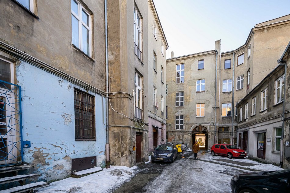 Łódź. Kamienica przy ul. Piotrkowskiej 50 w Łodzi