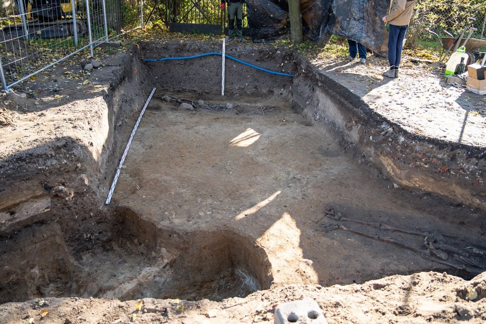 Łódź. Średniowieczne groby odkryte pod Łodzią. Mają przeszło tysiąc lat!