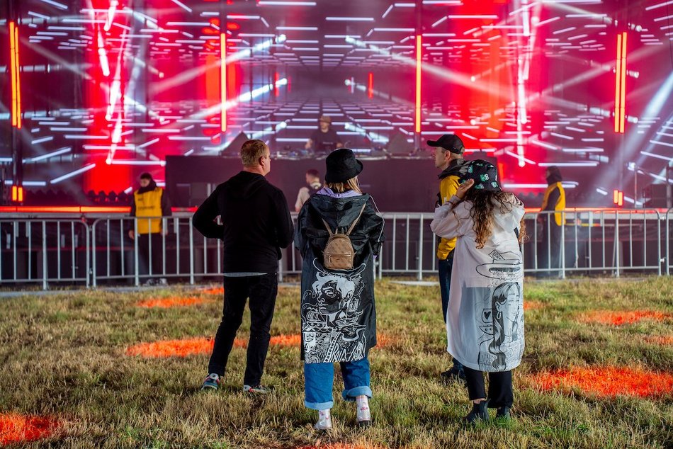 Łódź. Audioriver 2025 w Łodzi wystartował! Na Łódzkie Błonia docierają pierwsi festiwalowicze [ZDJĘCIA]